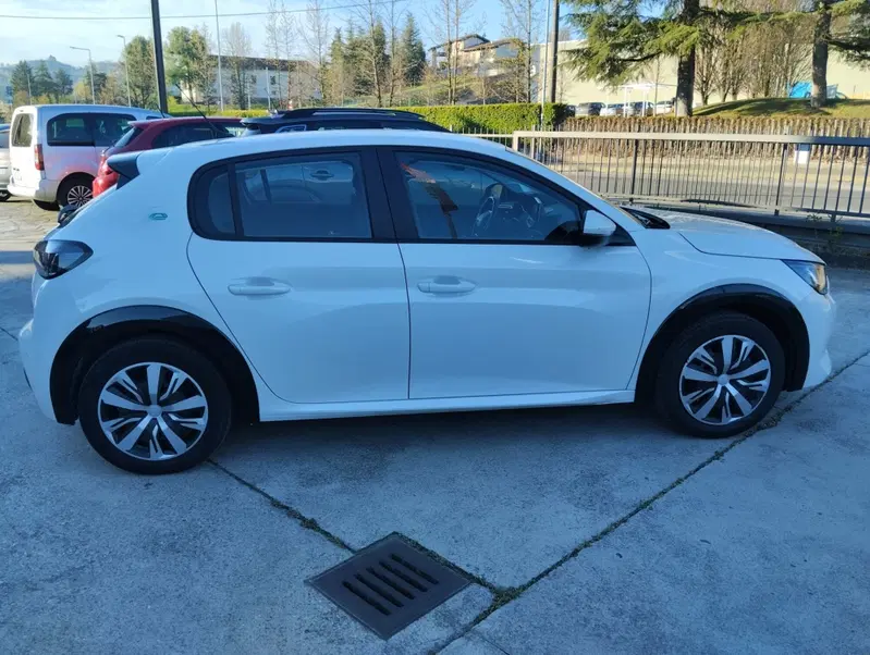 Peugeot 208 usata a Asti (5)