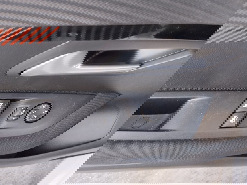 Peugeot 208 usata a Asti (7)