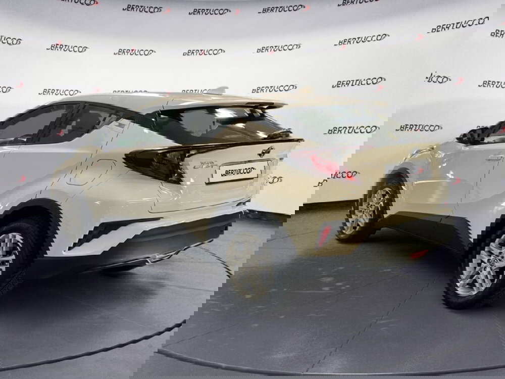 Toyota Toyota C-HR usata a Verona (5)
