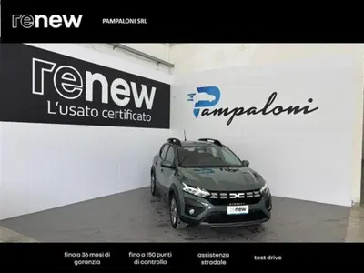 Dacia Sandero Stepway 1.0 TCe 100 CV ECO-G Comfort del 2023 usata a Siena