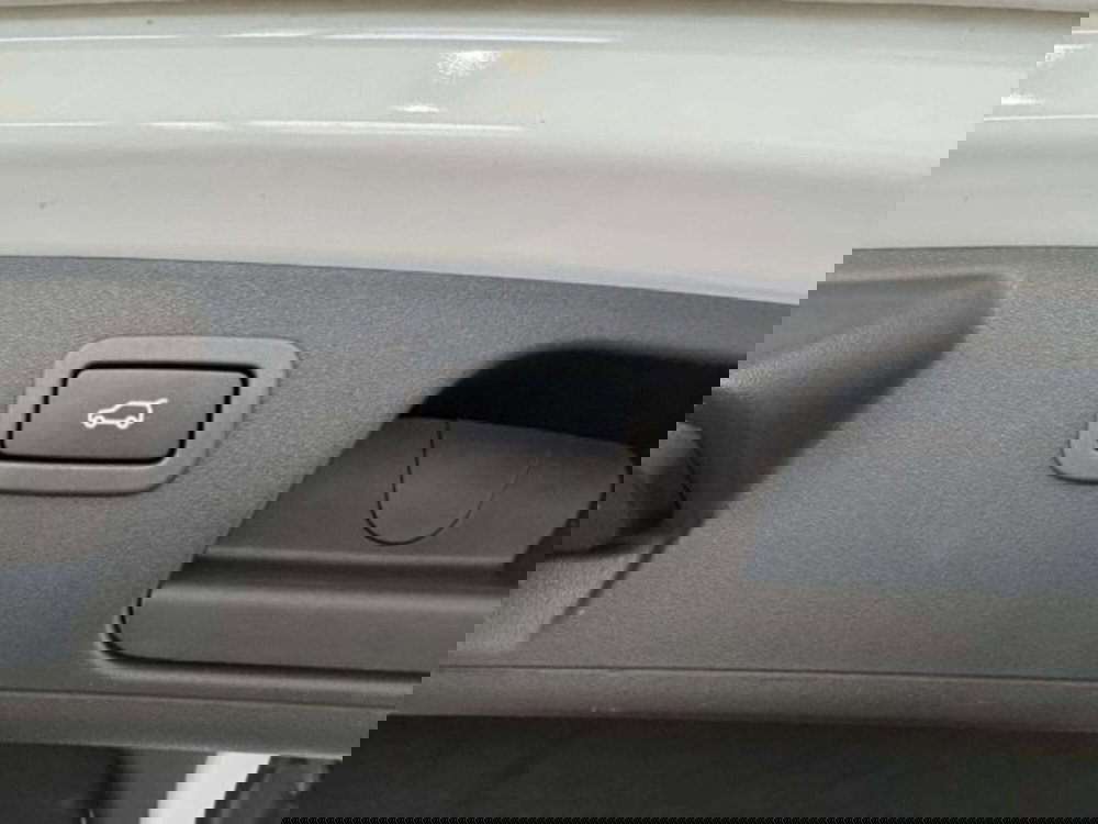 Jaguar E-Pace usata a Siena (14)