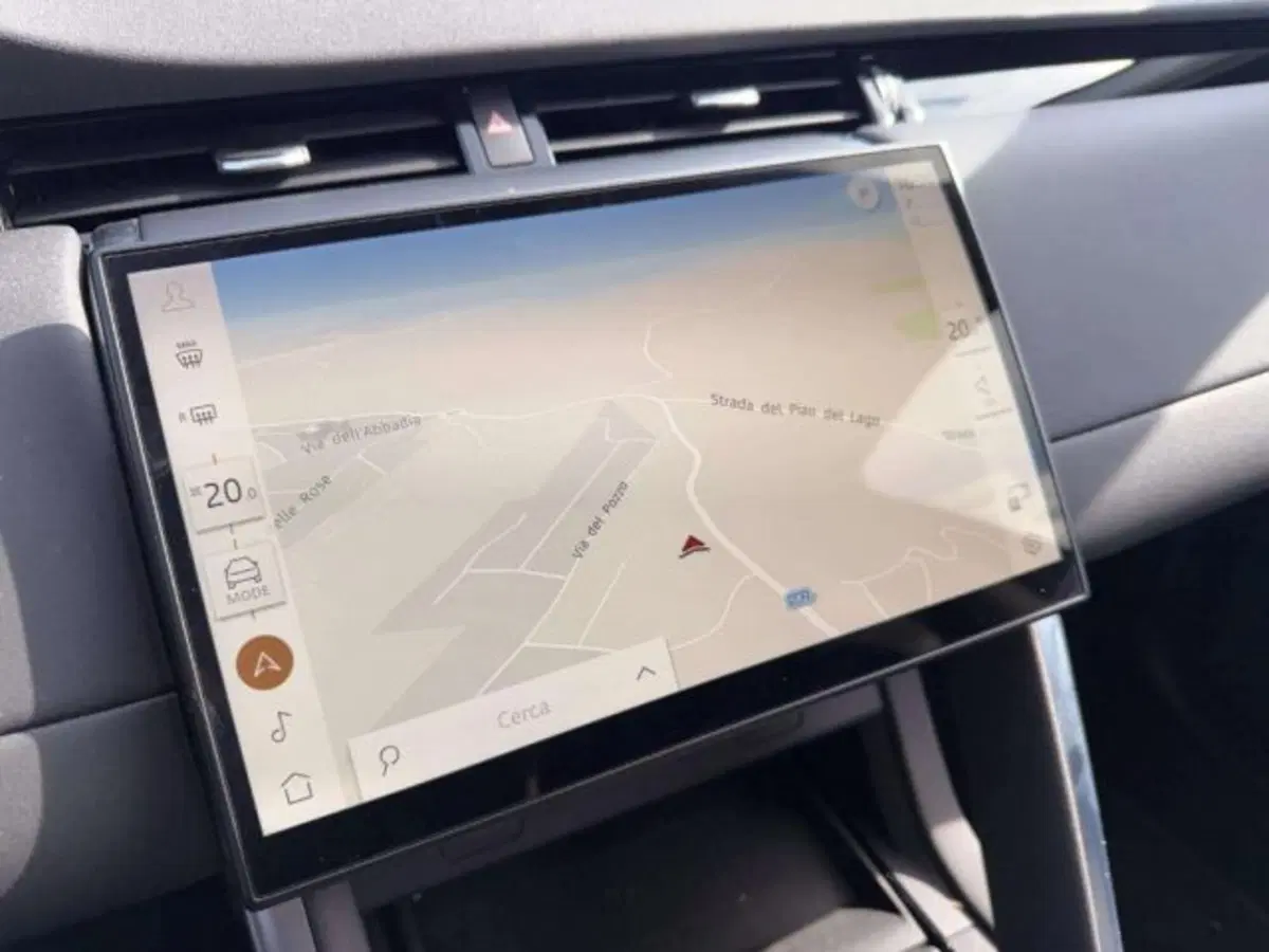 Land Rover Discovery Sport usata a Siena (11)