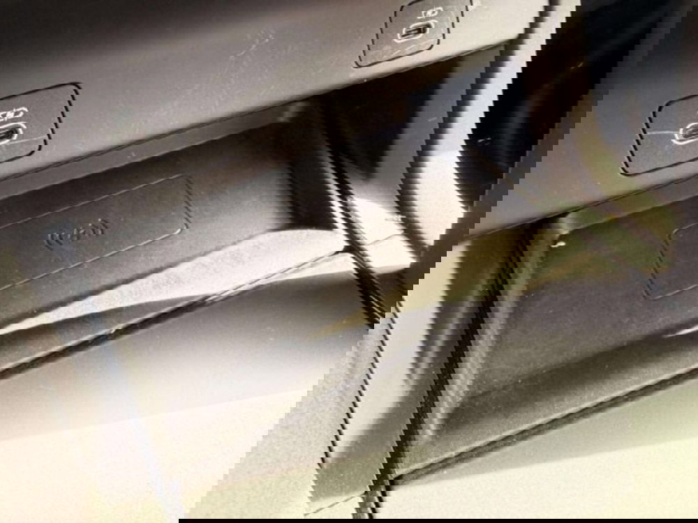 Land Rover Discovery Sport usata a Siena (13)