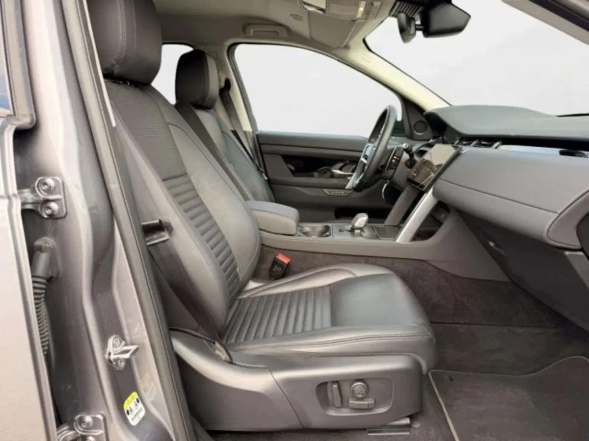 Land Rover Discovery Sport usata a Siena (3)