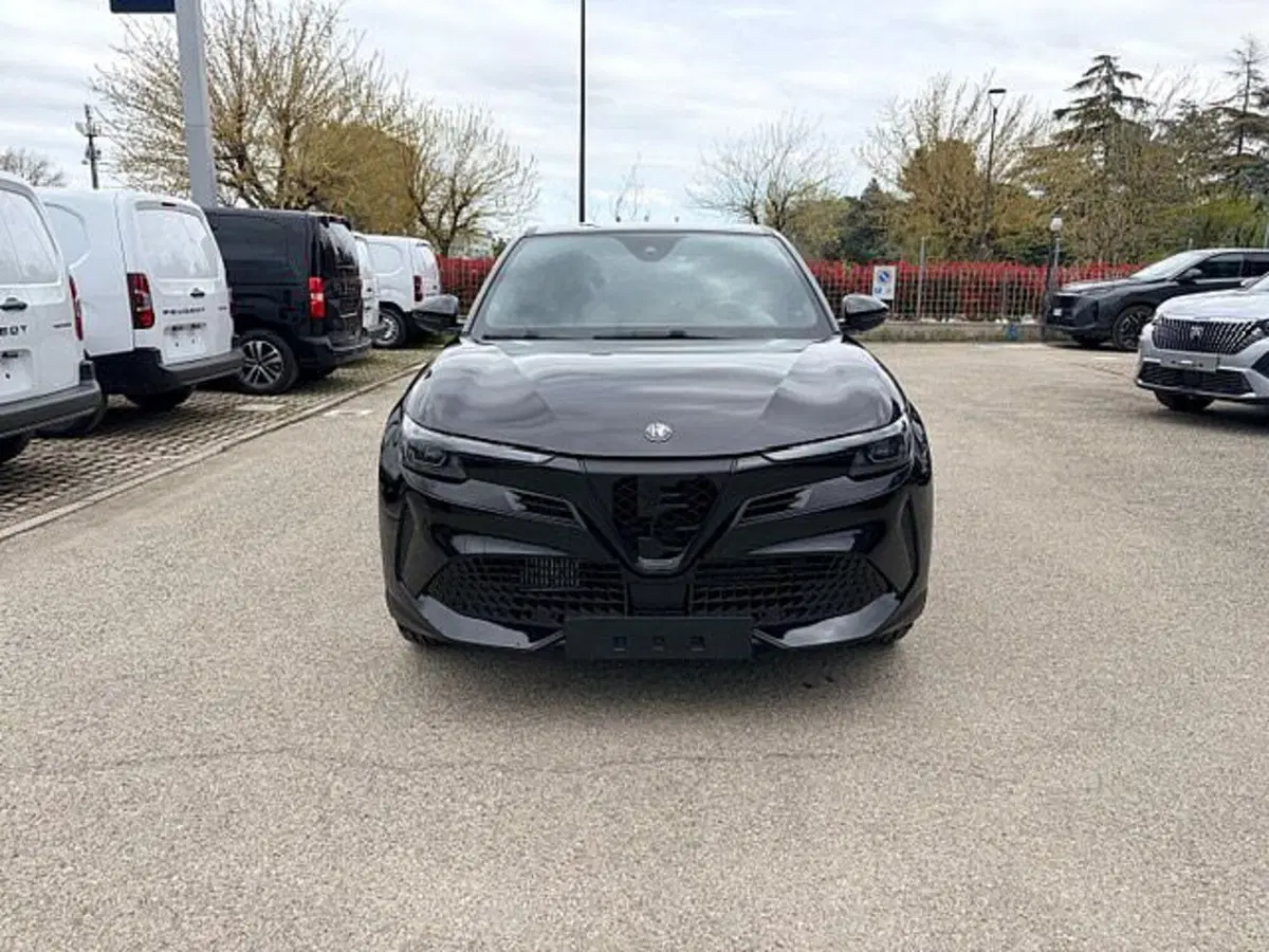 Alfa Romeo Junior nuova a Ravenna (2)