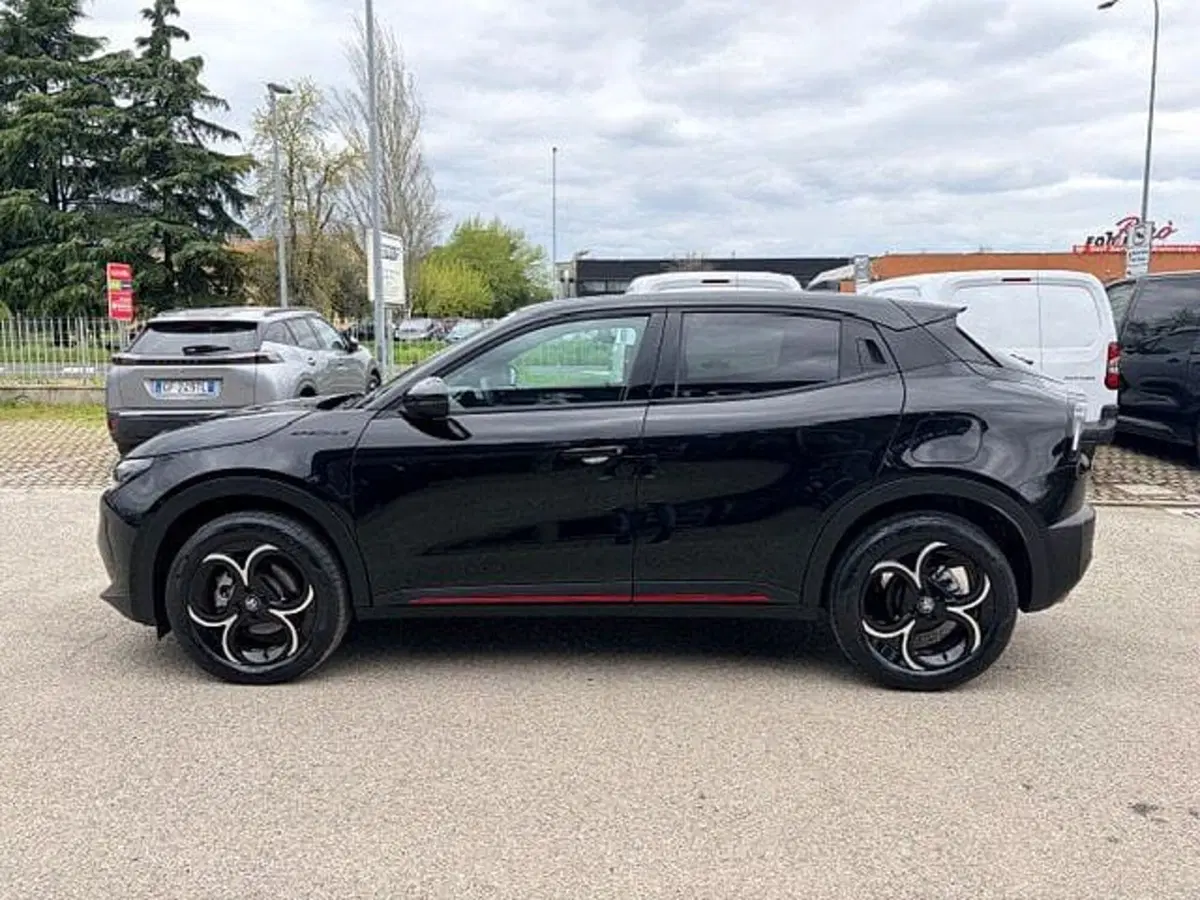 Alfa Romeo Junior nuova a Ravenna (4)