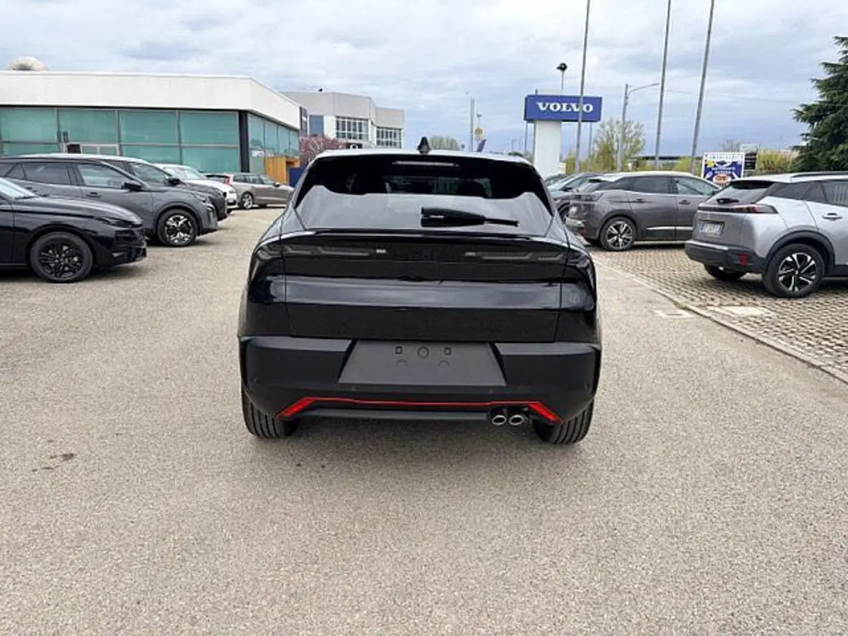 Alfa Romeo Junior nuova a Ravenna (7)