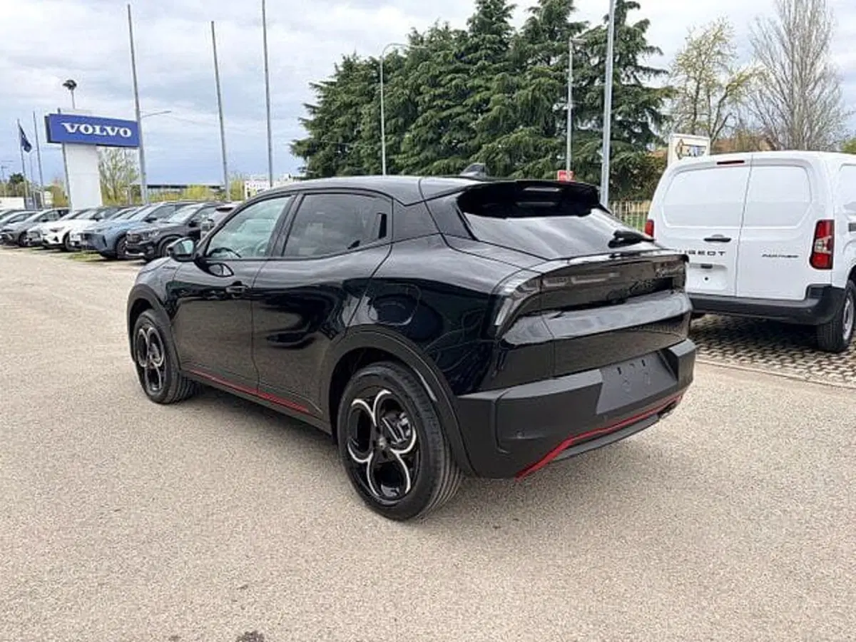 Alfa Romeo Junior nuova a Ravenna (8)