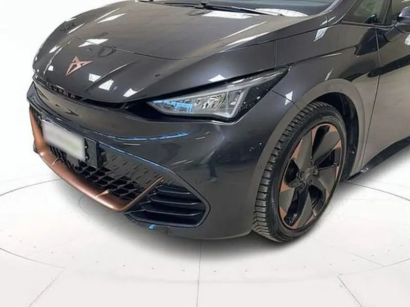 Cupra Born usata a Vicenza (18)