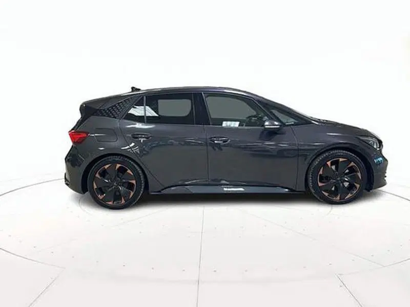Cupra Born usata a Vicenza (3)