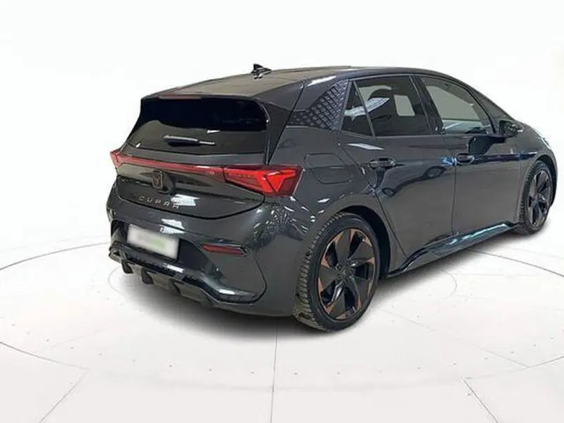 Cupra Born usata a Vicenza (4)