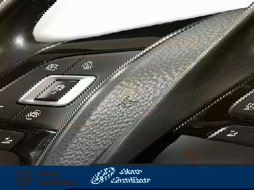 Volkswagen T-Roc usata a Vicenza (10)