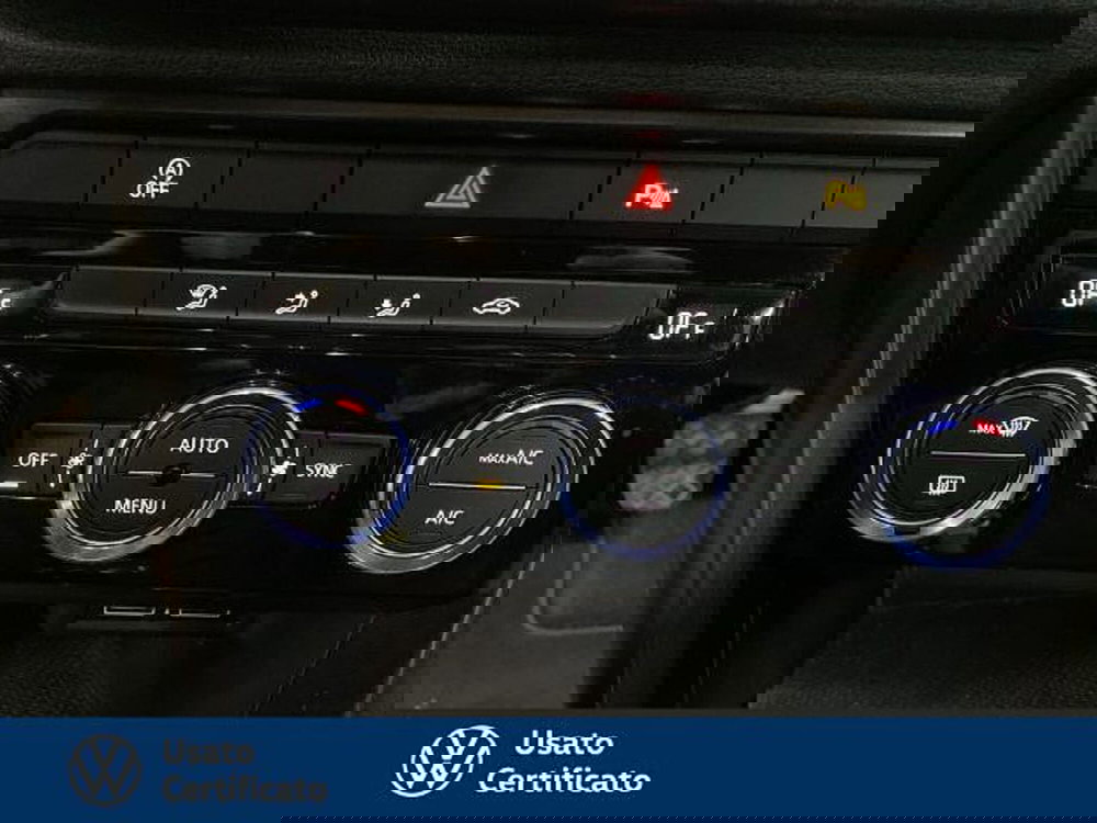 Volkswagen T-Roc usata a Vicenza (15)