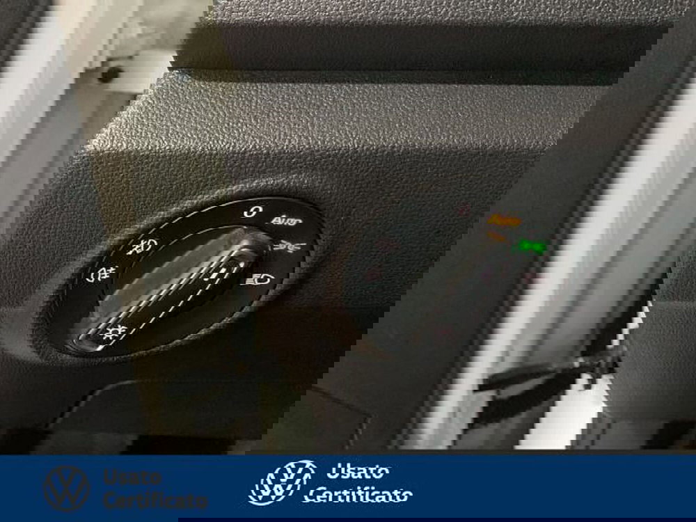 Volkswagen T-Roc usata a Vicenza (17)