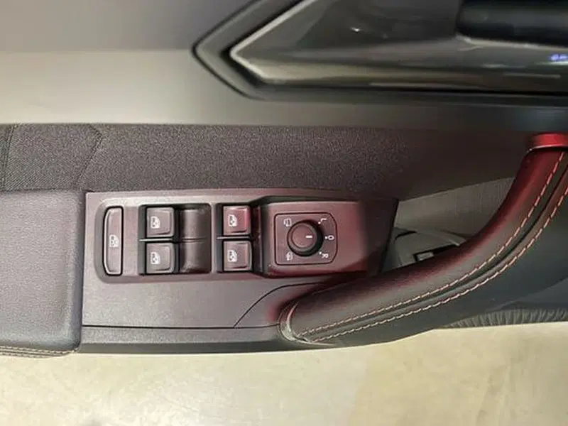 Cupra Formentor usata a Vicenza (15)
