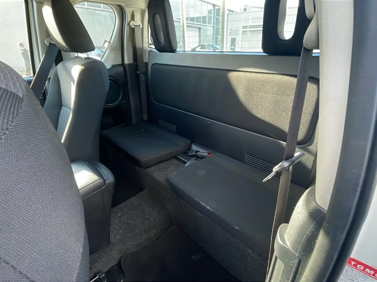 Toyota Hilux usata a Piacenza (9)