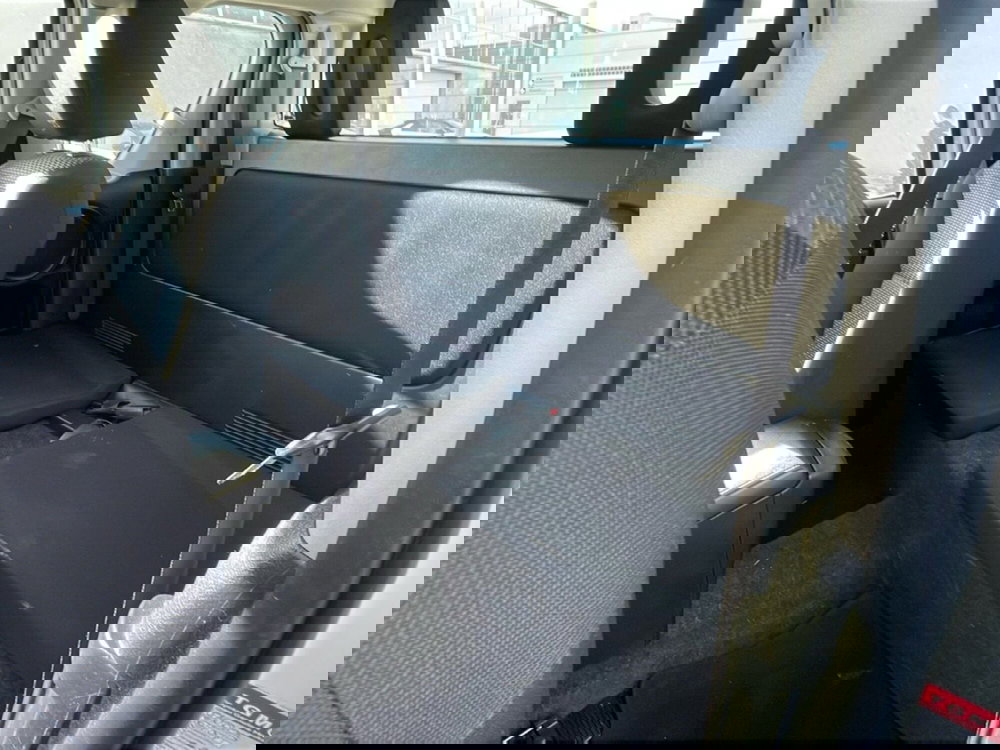 Toyota Hilux usata a Piacenza (9)