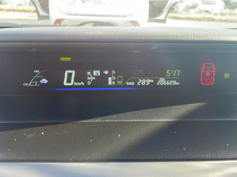 Toyota Prius usata a Piacenza (14)