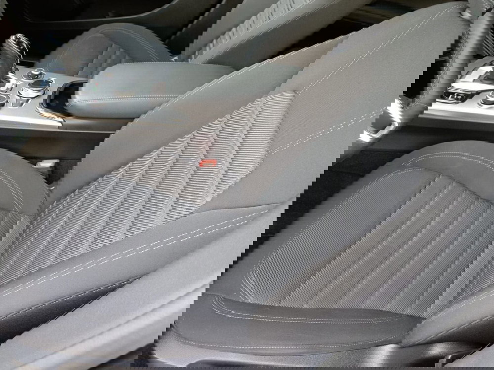 Alfa Romeo Stelvio usata a Alessandria (12)