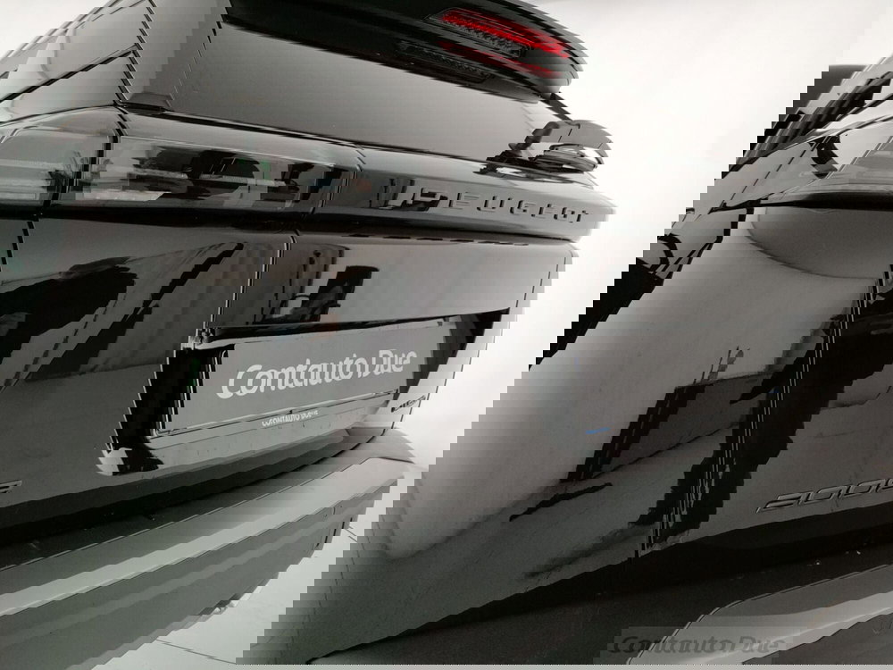 Peugeot 2008 nuova a Caserta (10)