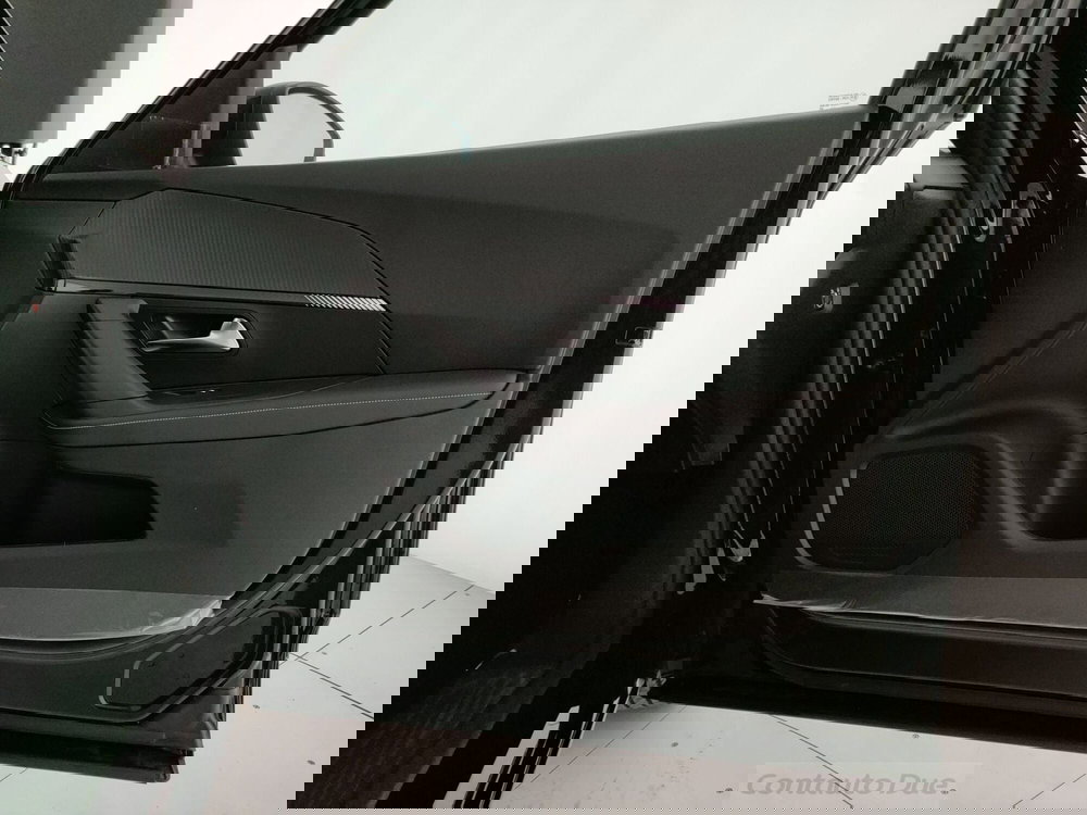 Peugeot 2008 nuova a Caserta (17)