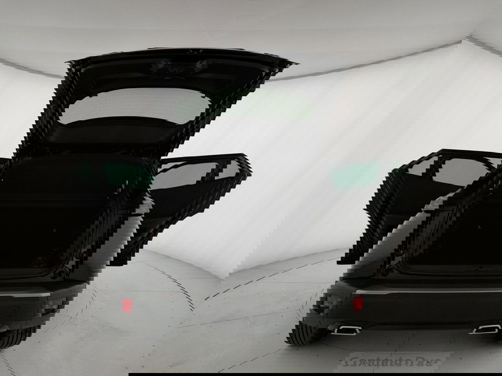 Peugeot 2008 nuova a Caserta (8)