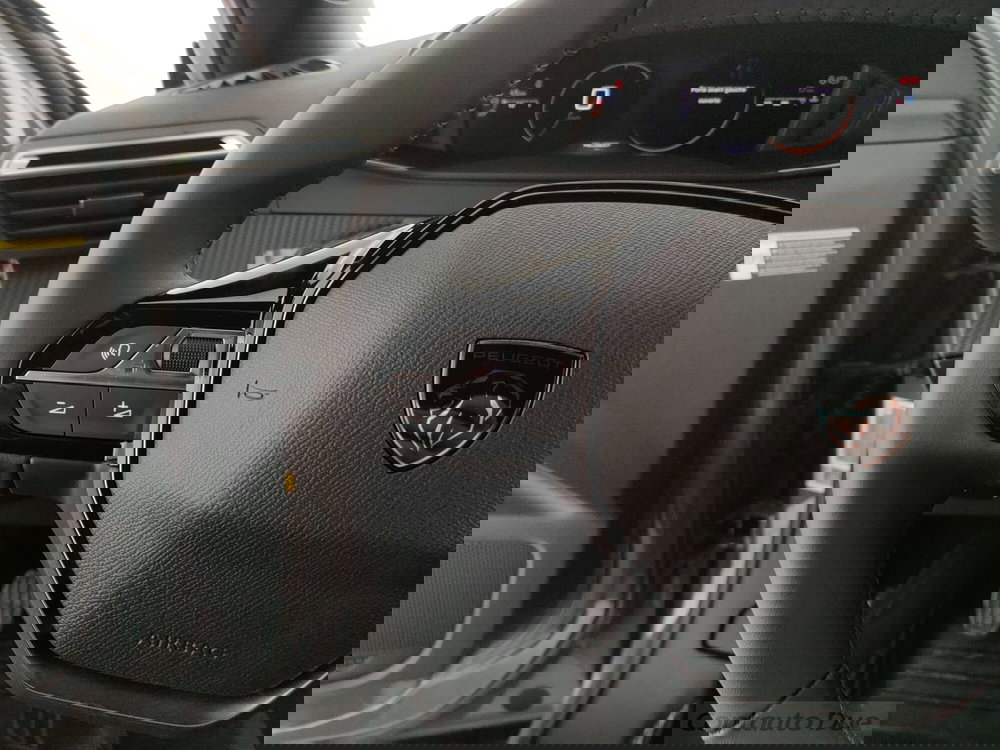 Peugeot 2008 nuova a Caserta (20)