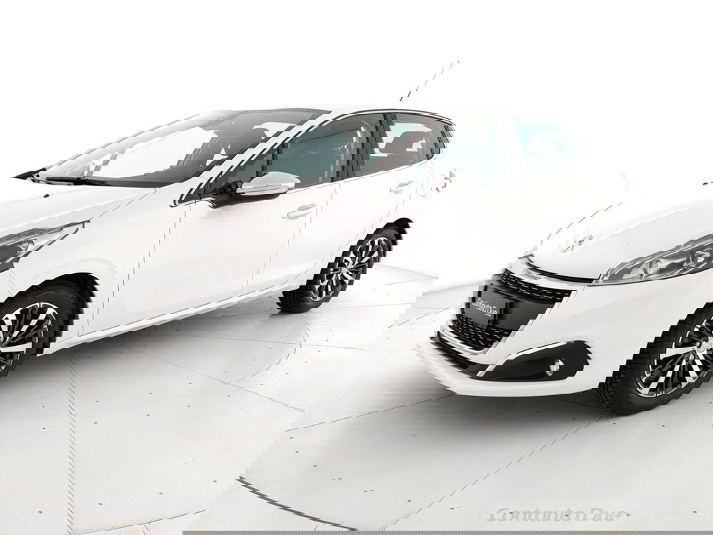 Peugeot 208 usata a Caserta