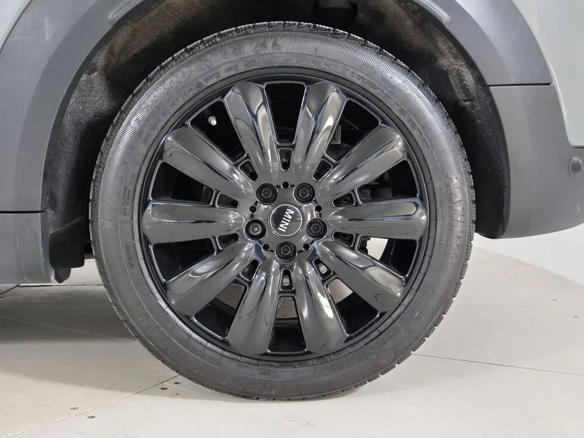 MINI Mini Countryman usata a Torino (14)