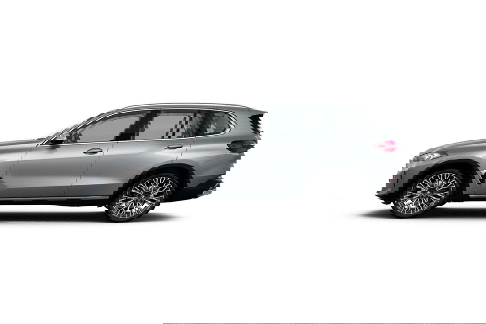 BMW X5 nuova a Torino (2)