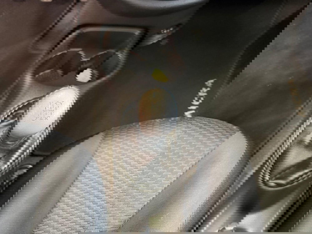 Nissan Micra usata a Napoli (16)