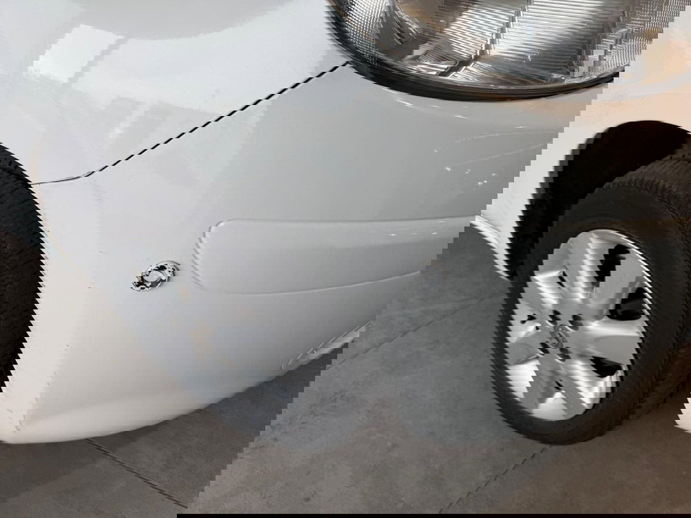 Nissan Micra usata a Napoli (2)