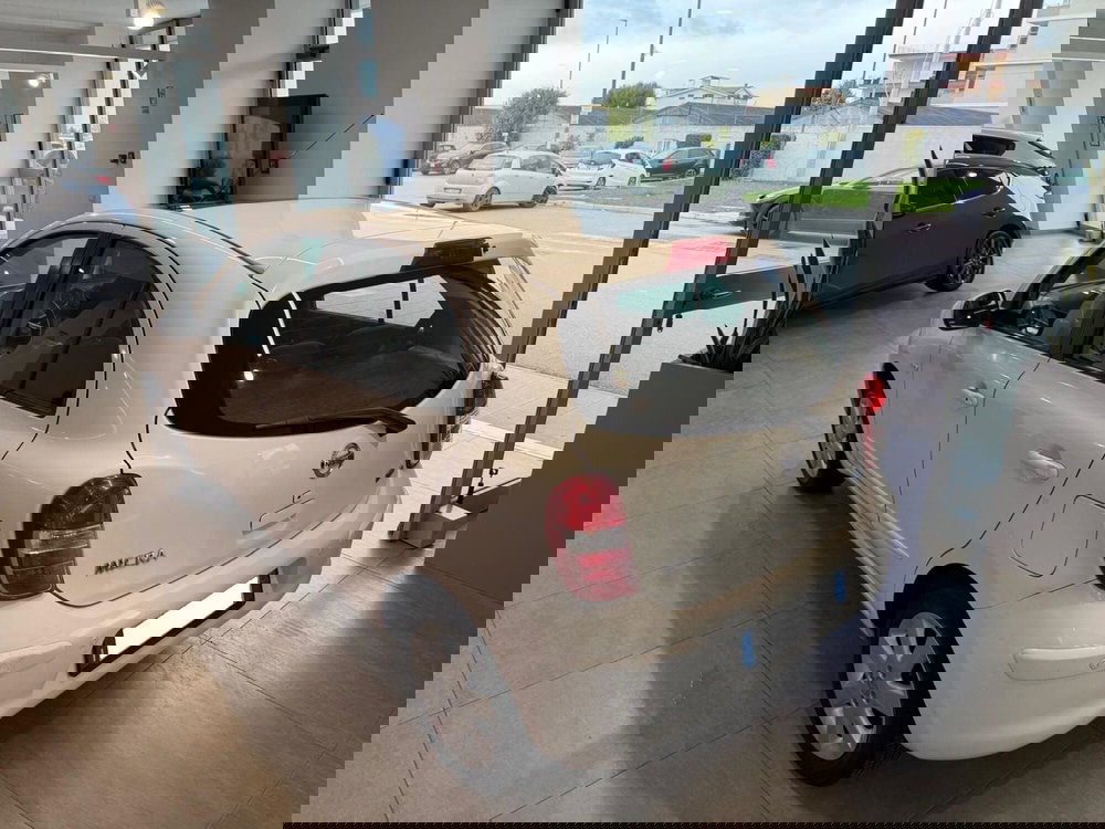 Nissan Micra usata a Napoli (5)