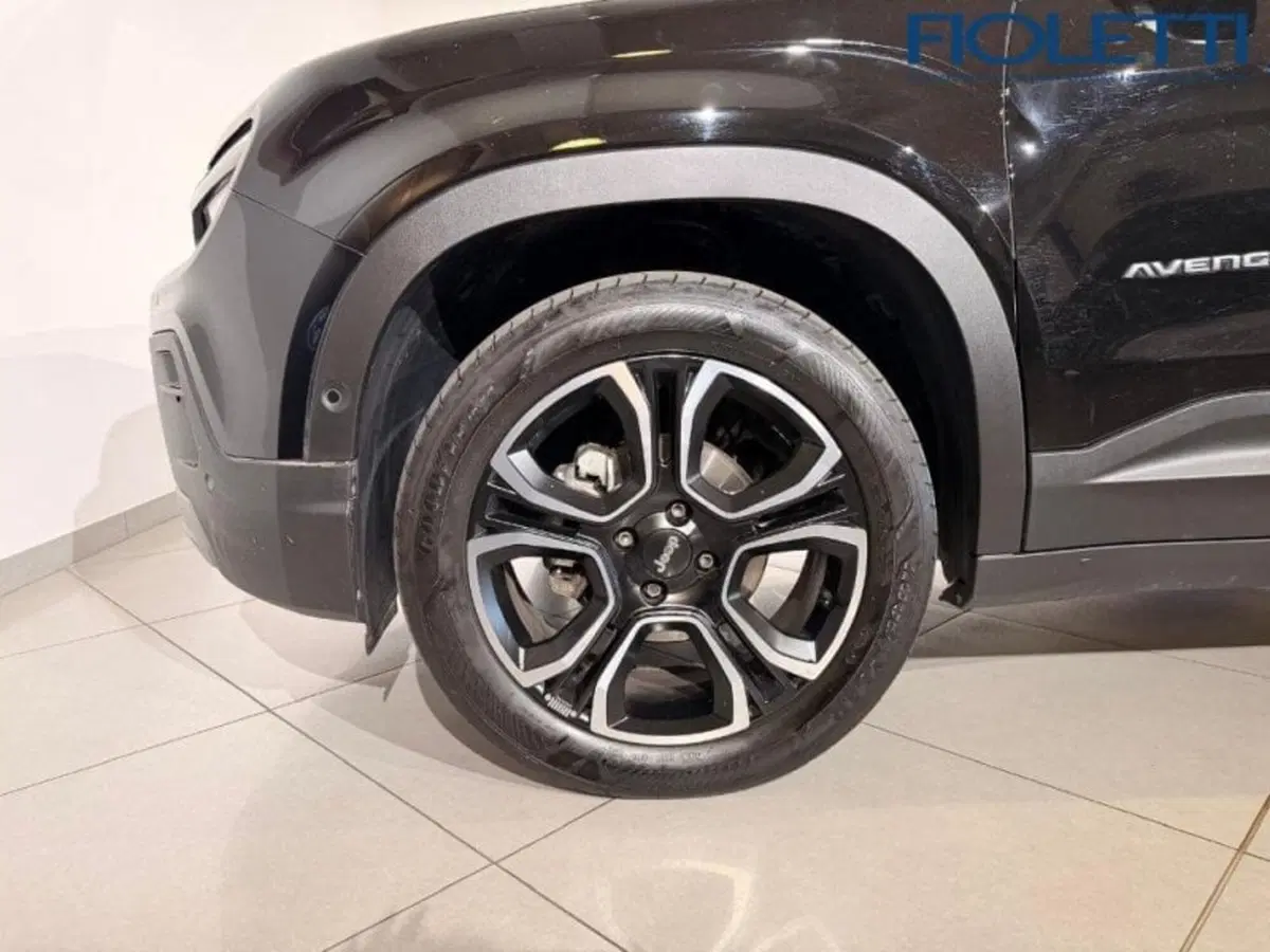 Jeep Avenger usata a Brescia (13)