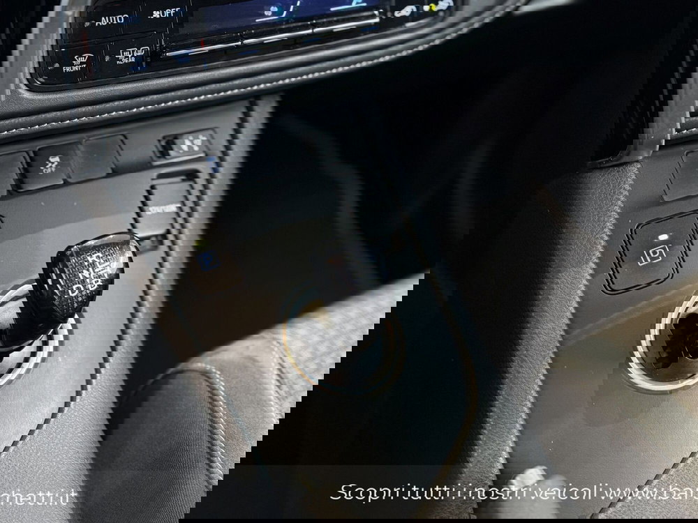 Toyota Auris Station Wagon usata a Brescia (11)