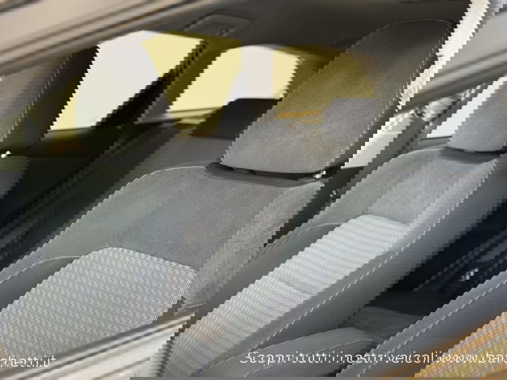 Toyota Auris Station Wagon usata a Brescia (13)