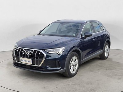 Audi Q3 35 2.0 tdi Business Advanced s-tronic del 2019 usata a Alessandria