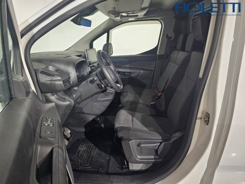 Toyota Proace City usata a Brescia (9)