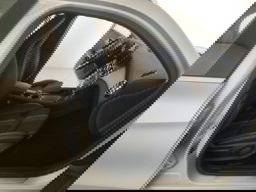 Mercedes-Benz GLA SUV usata a Alessandria (10)