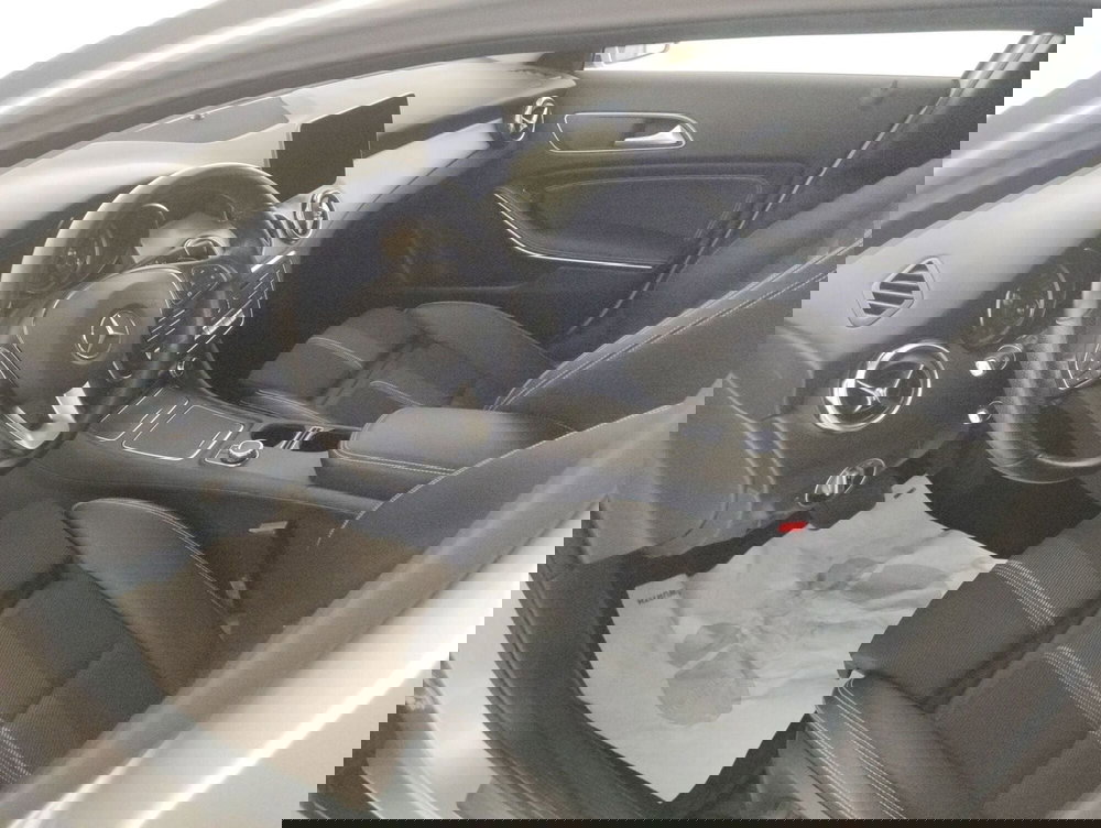 Mercedes-Benz GLA SUV usata a Alessandria (6)