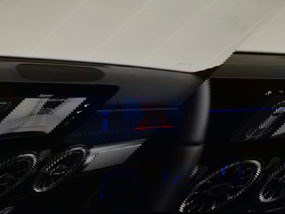 Mercedes-Benz EQB usata a Alessandria (13)