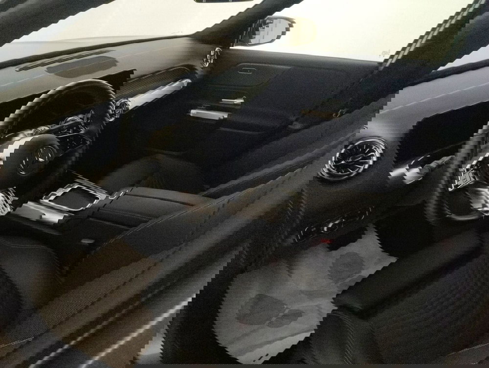 Mercedes-Benz EQB usata a Alessandria (6)