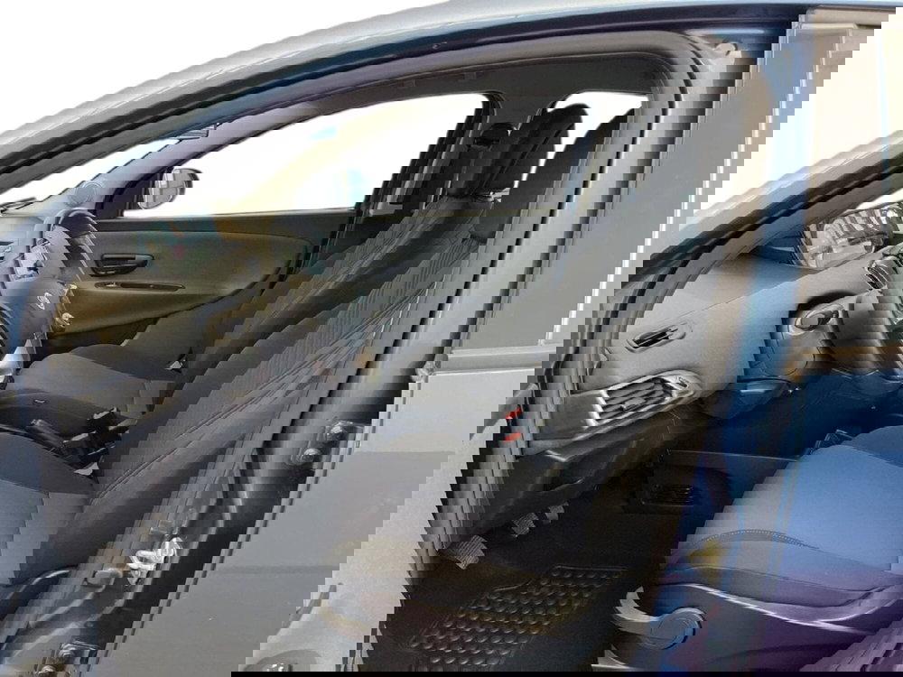 Lancia Ypsilon usata a Torino (9)