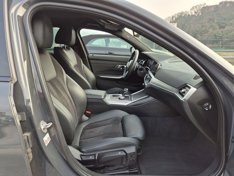 BMW Serie 3 Touring usata  (9)