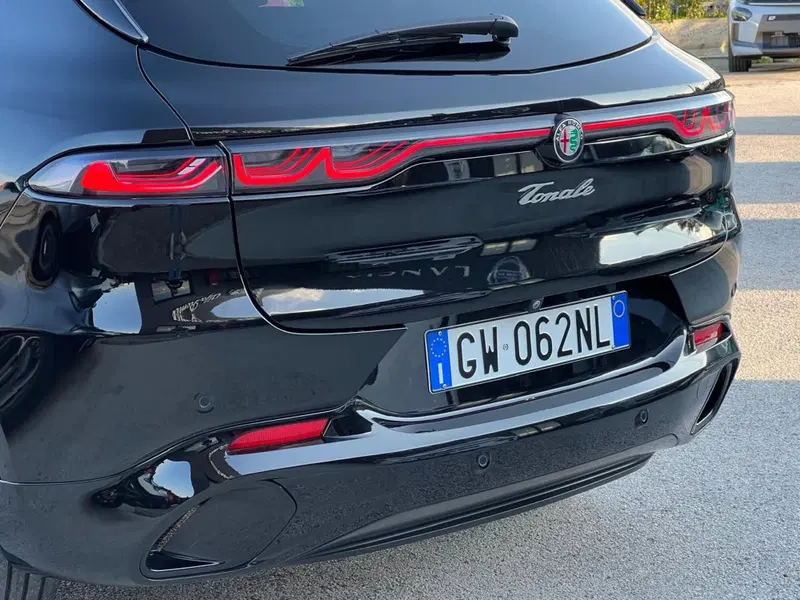 Alfa Romeo Tonale usata a Matera (10)
