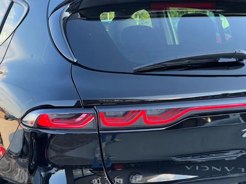Alfa Romeo Tonale usata a Matera (11)
