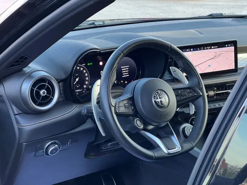 Alfa Romeo Tonale usata a Matera (18)