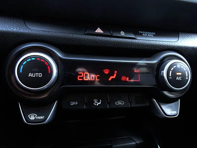 Kia Stonic usata a Padova (19)