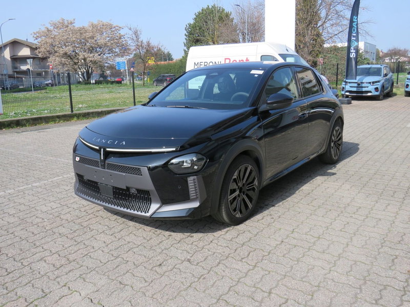 Lancia Ypsilon nuova a Monza e Brianza (7)