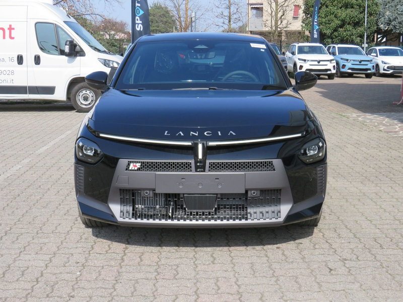 Lancia Ypsilon nuova a Monza e Brianza (8)